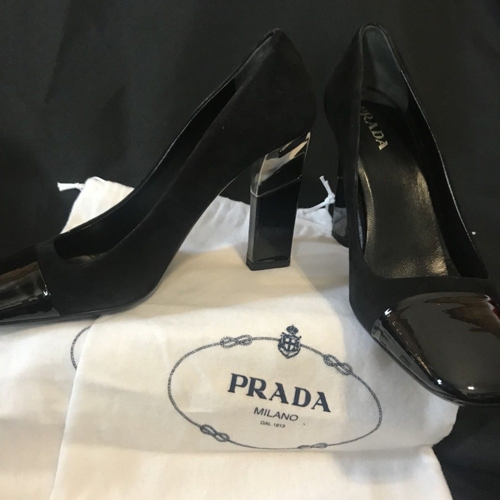 PRADA~ Suede & Patent Leather Heels~Size 39/8.5 with Silver Hardware~ - Picture 4 of 7